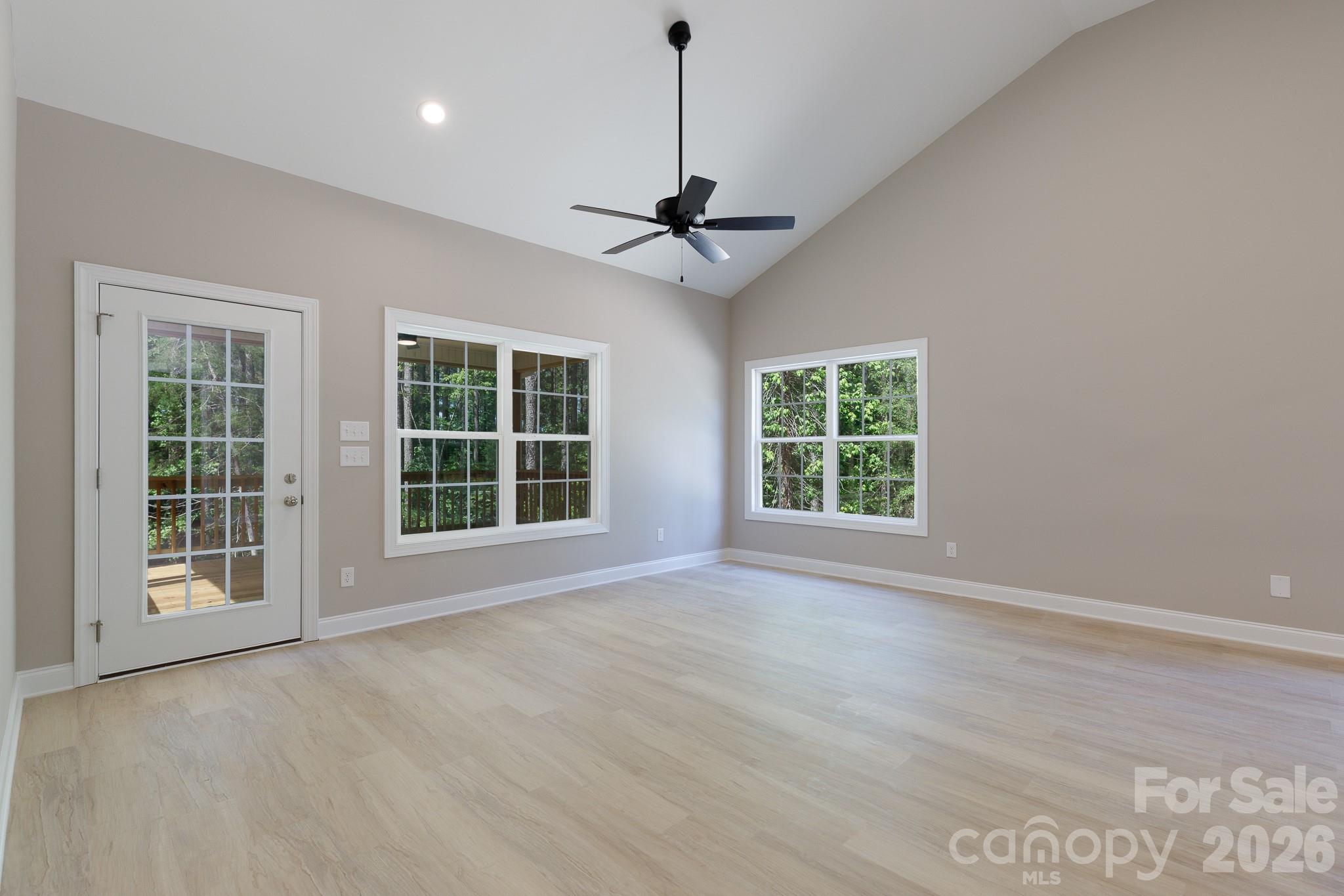 2902 Peden Bridge Road Property Photo 14