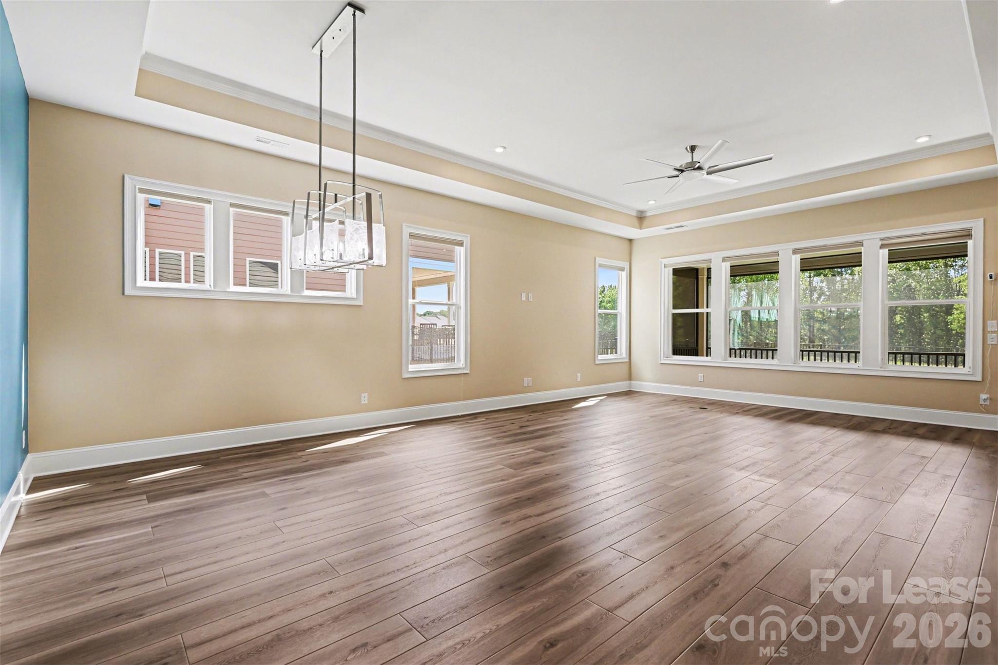 2026 Lake Como Drive Property Photo 11