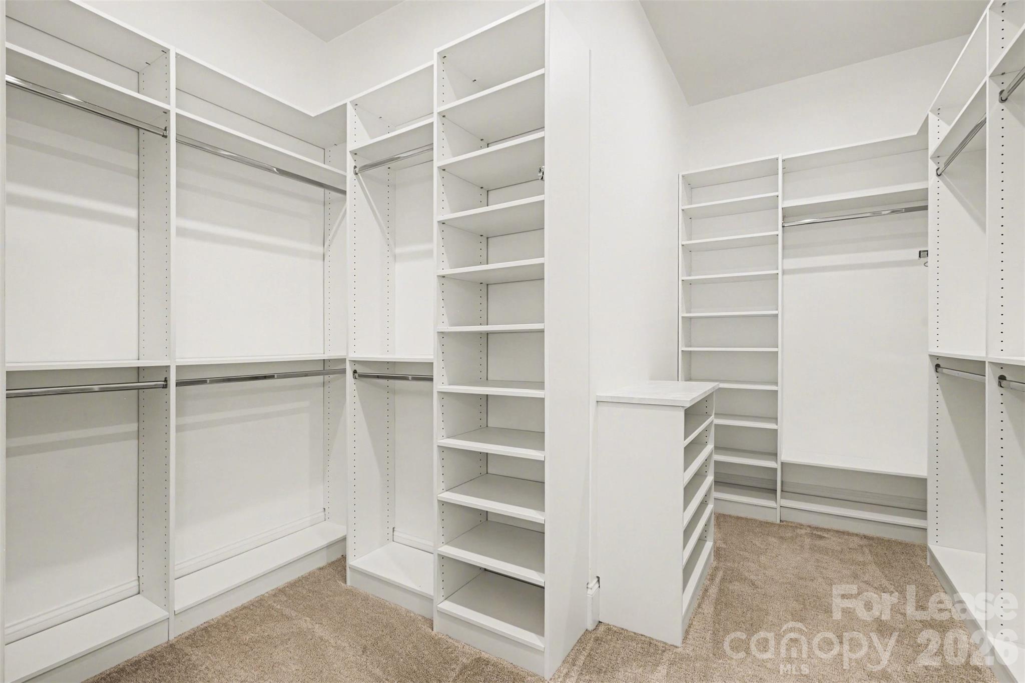 2026 Lake Como Drive Property Photo 17