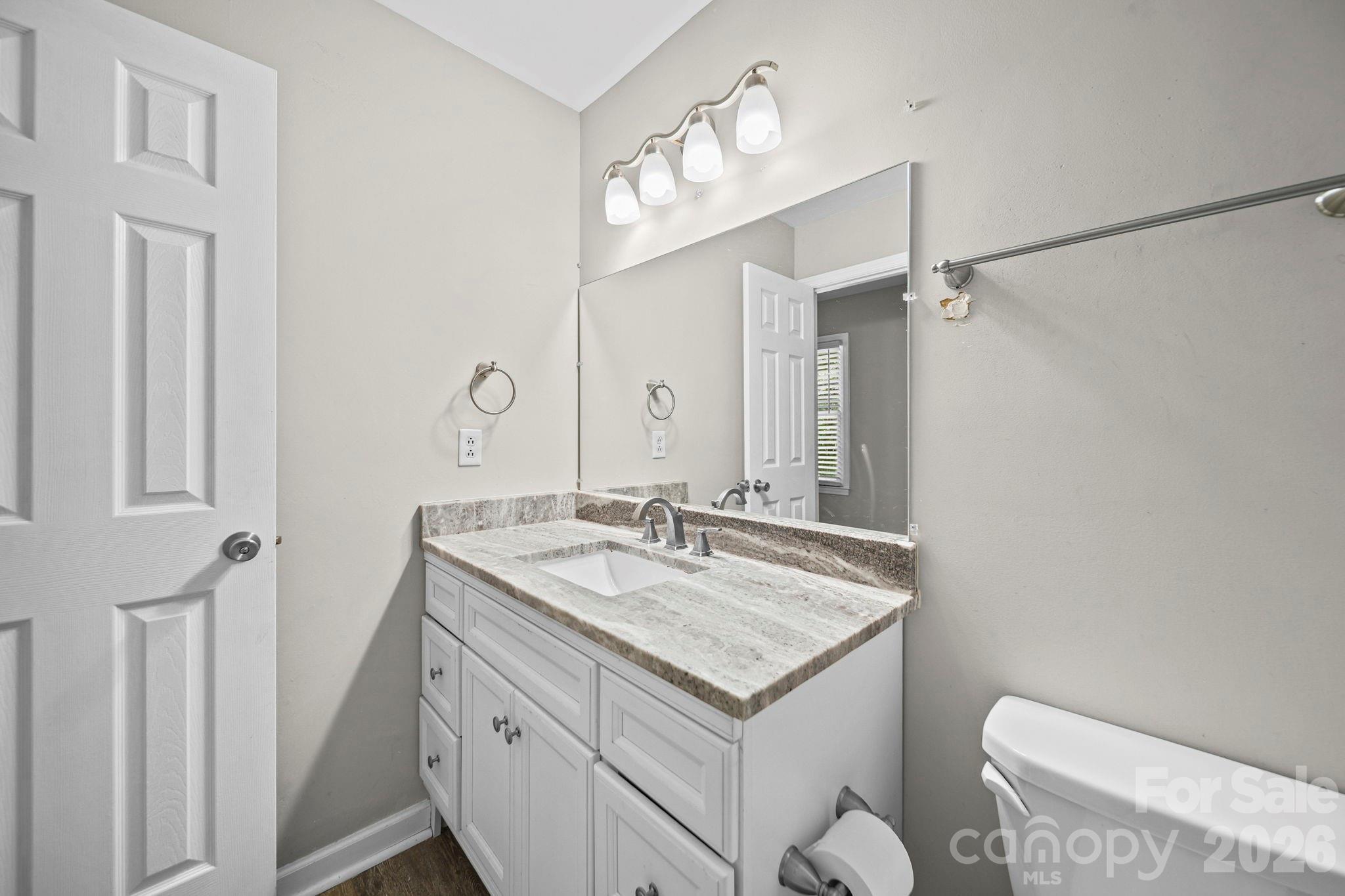 619 Cedarwood Drive Property Photo 16