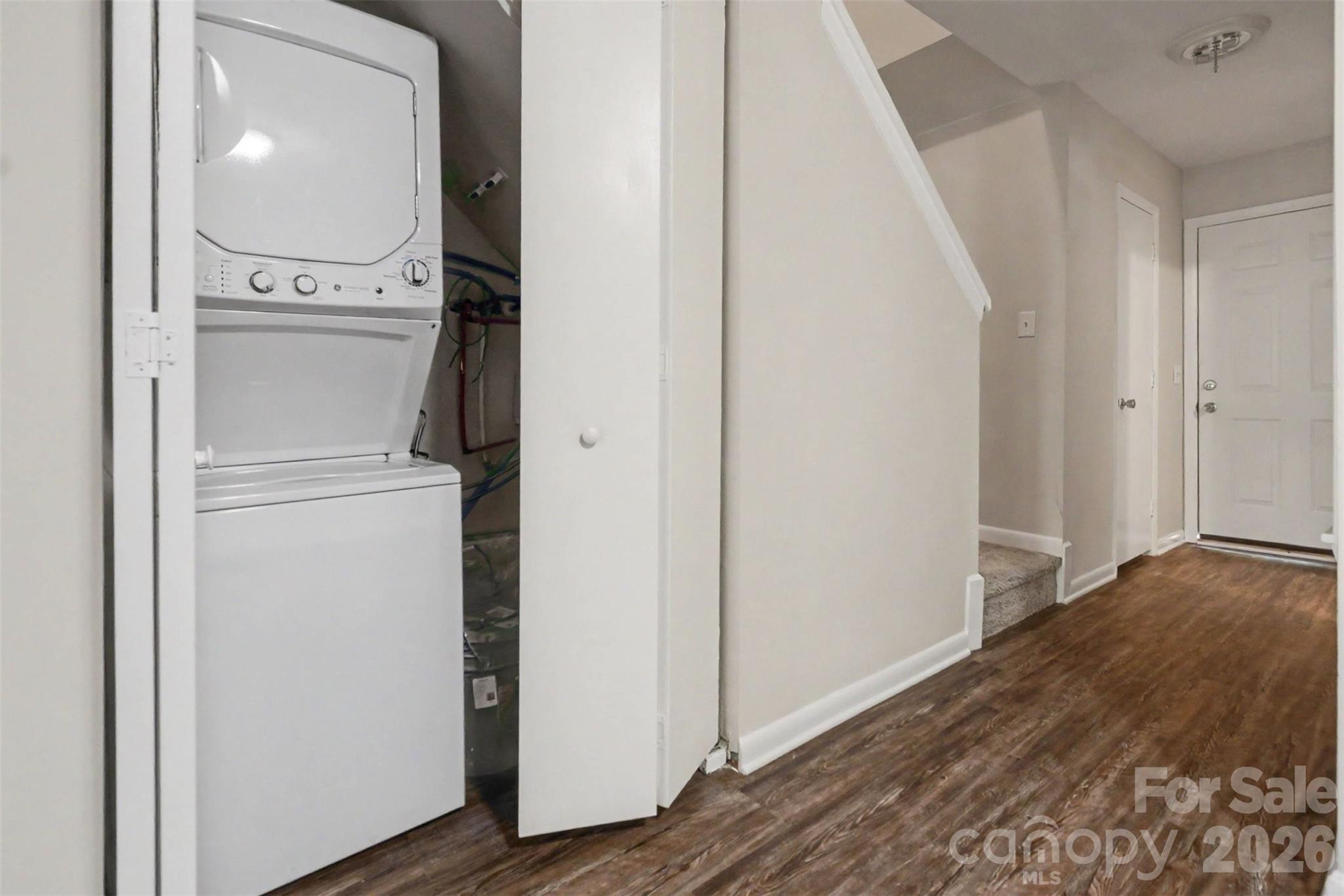3312 Heathstead Place Property Photo 15