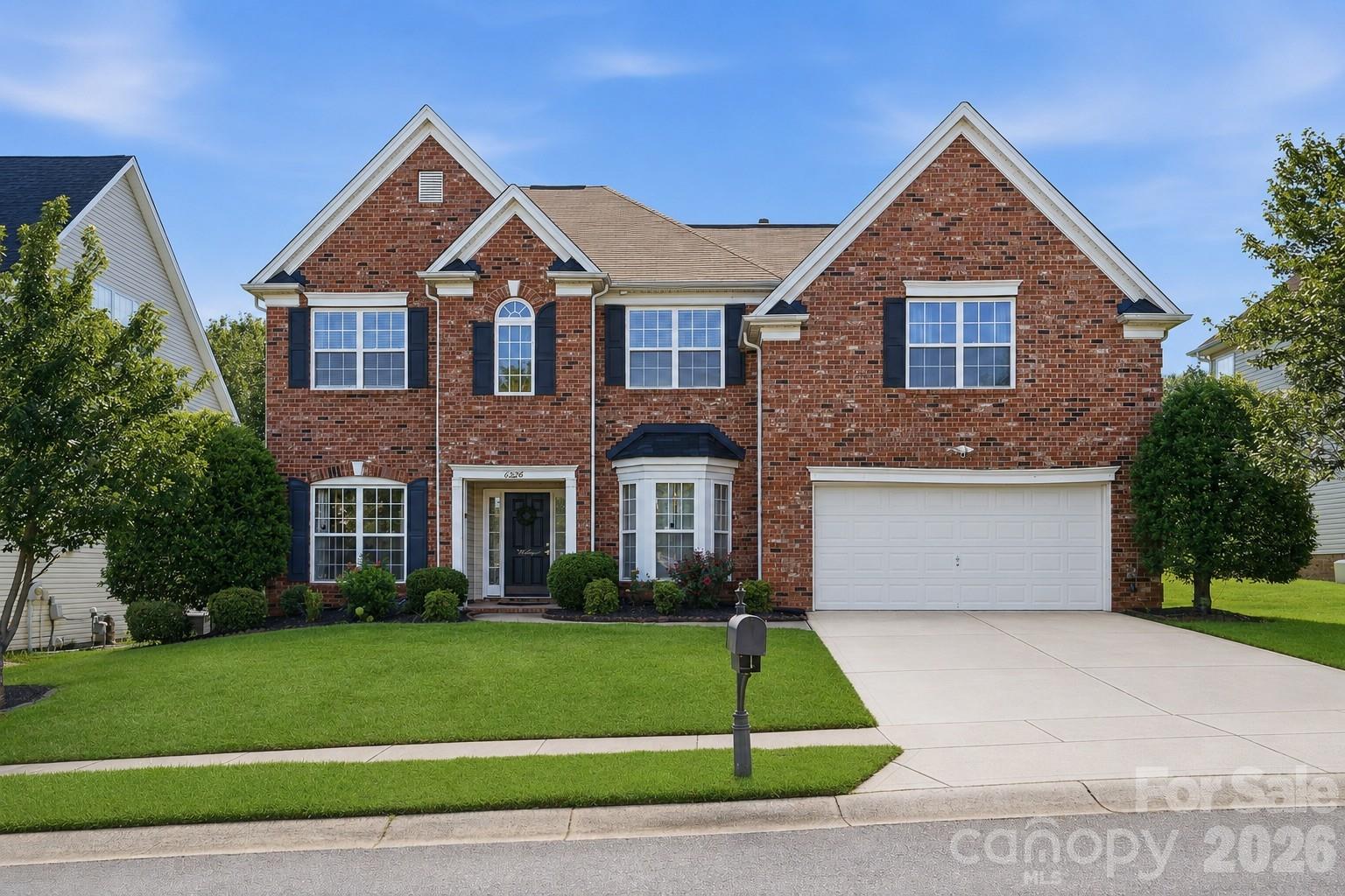 6226 Castlecove Road Property Photo 1