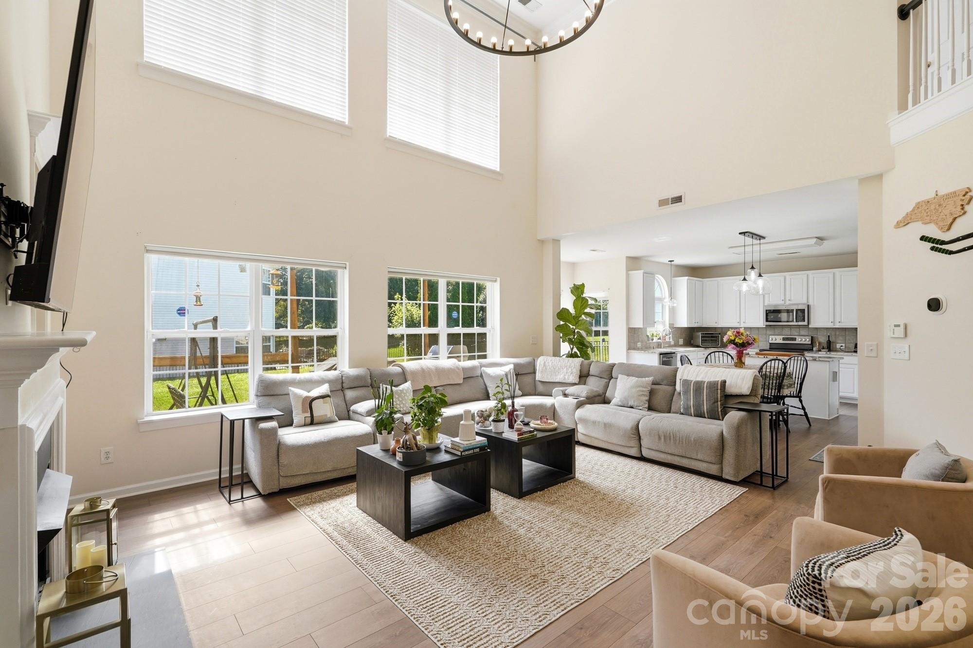 6226 Castlecove Road Property Photo 7