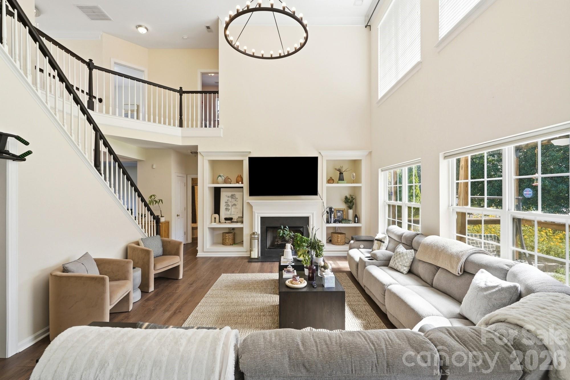 6226 Castlecove Road Property Photo 8