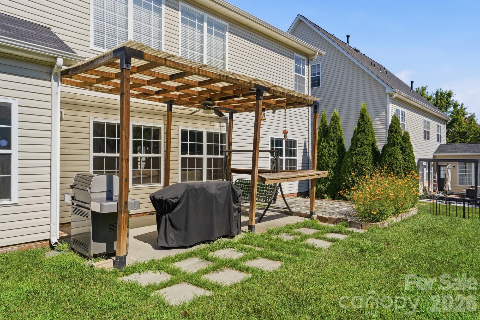 6226 Castlecove Road Property Photo 39