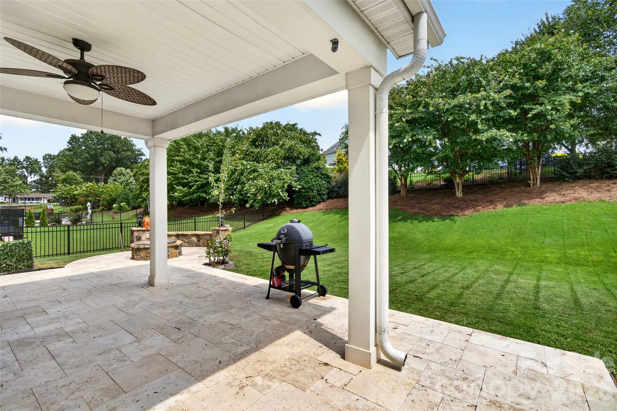 113 Heron Cove Loop Property Photo 2
