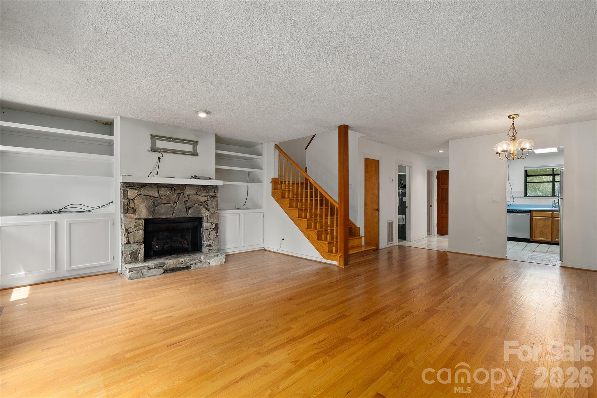 36 Meadows Lane Property Photo 7
