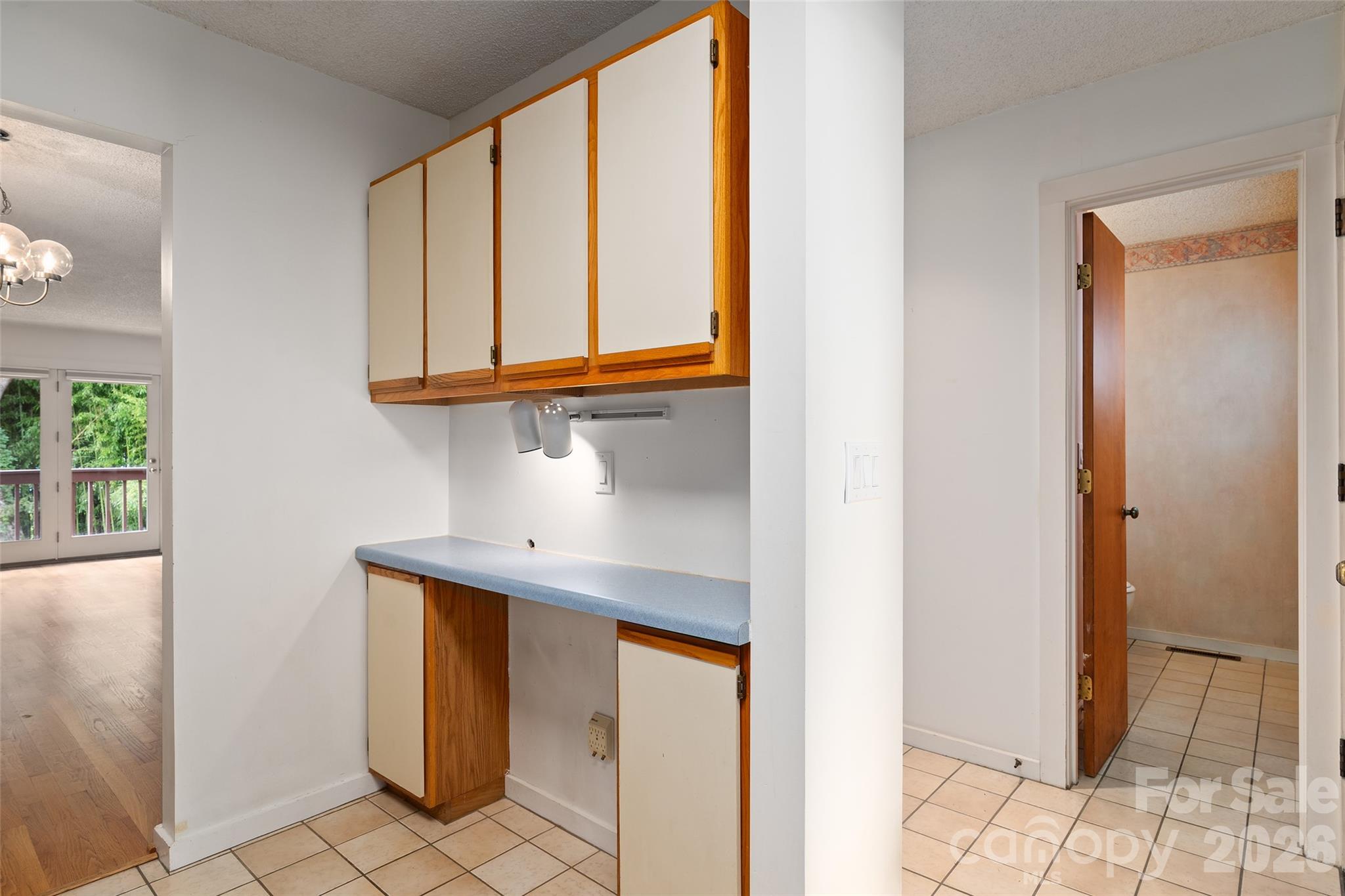 36 Meadows Lane Property Photo 12