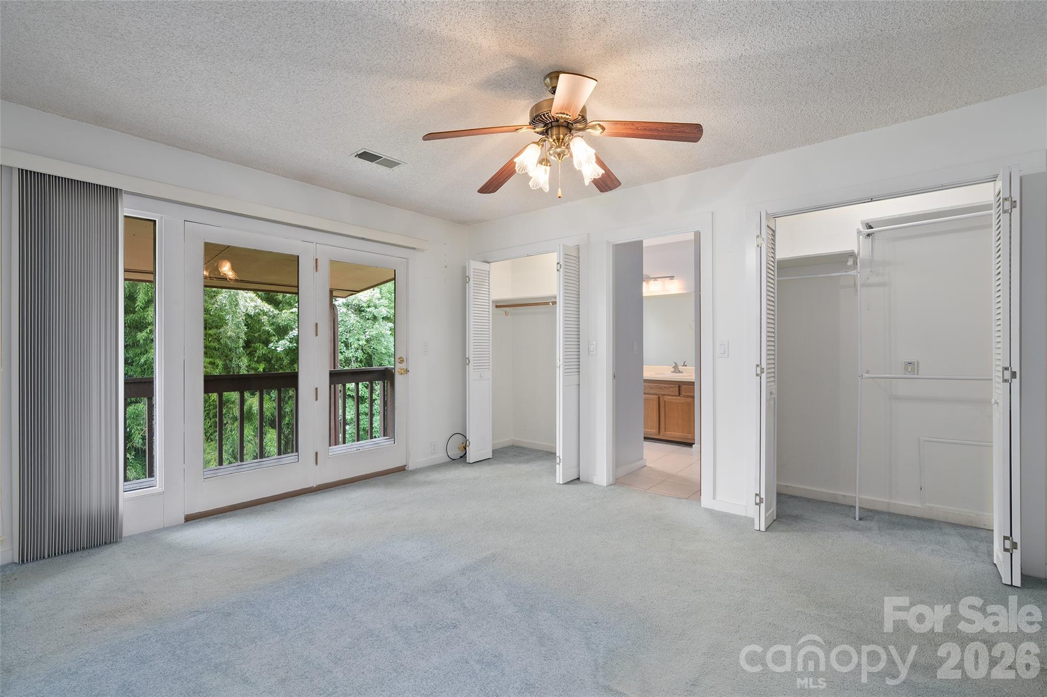 36 Meadows Lane Property Photo 20