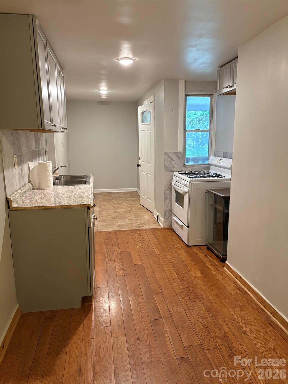604 Main Avenue Property Photo 7