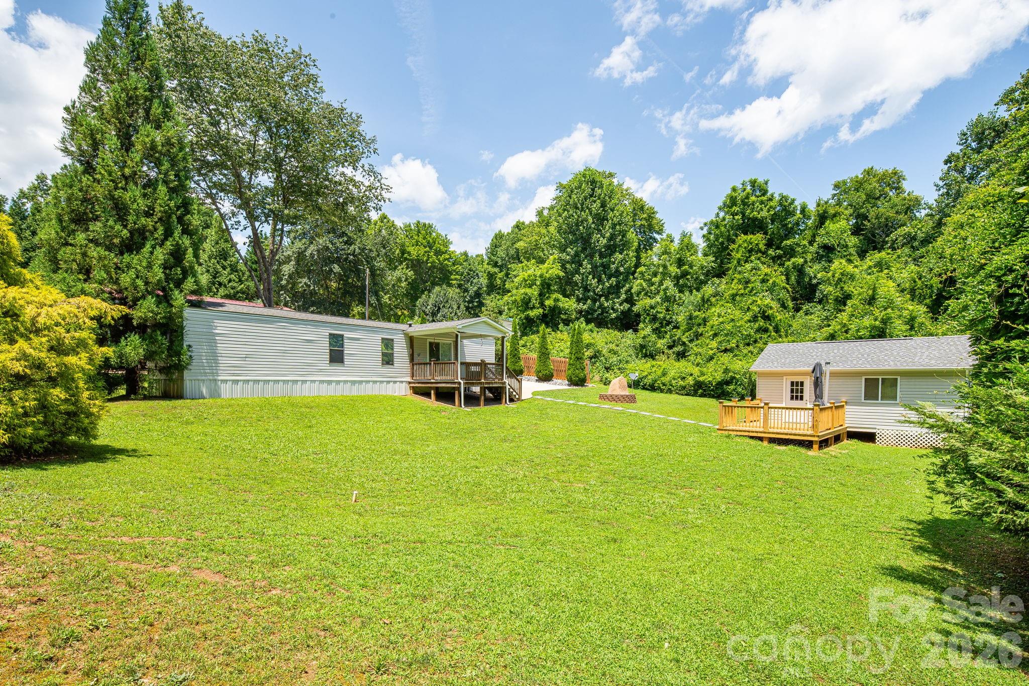 340 And 298 Apache Path Property Photo 26