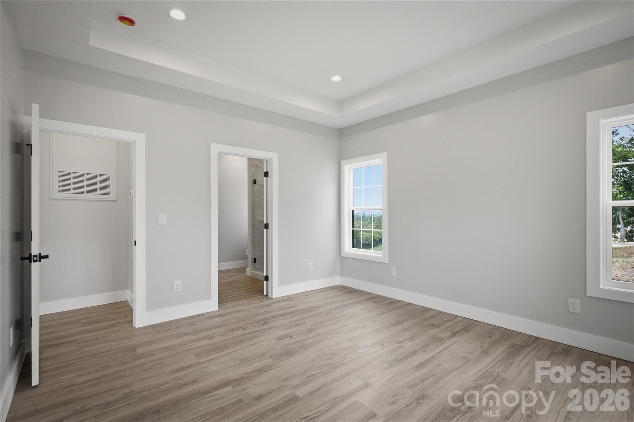 913 Overlook Drive Property Photo 15