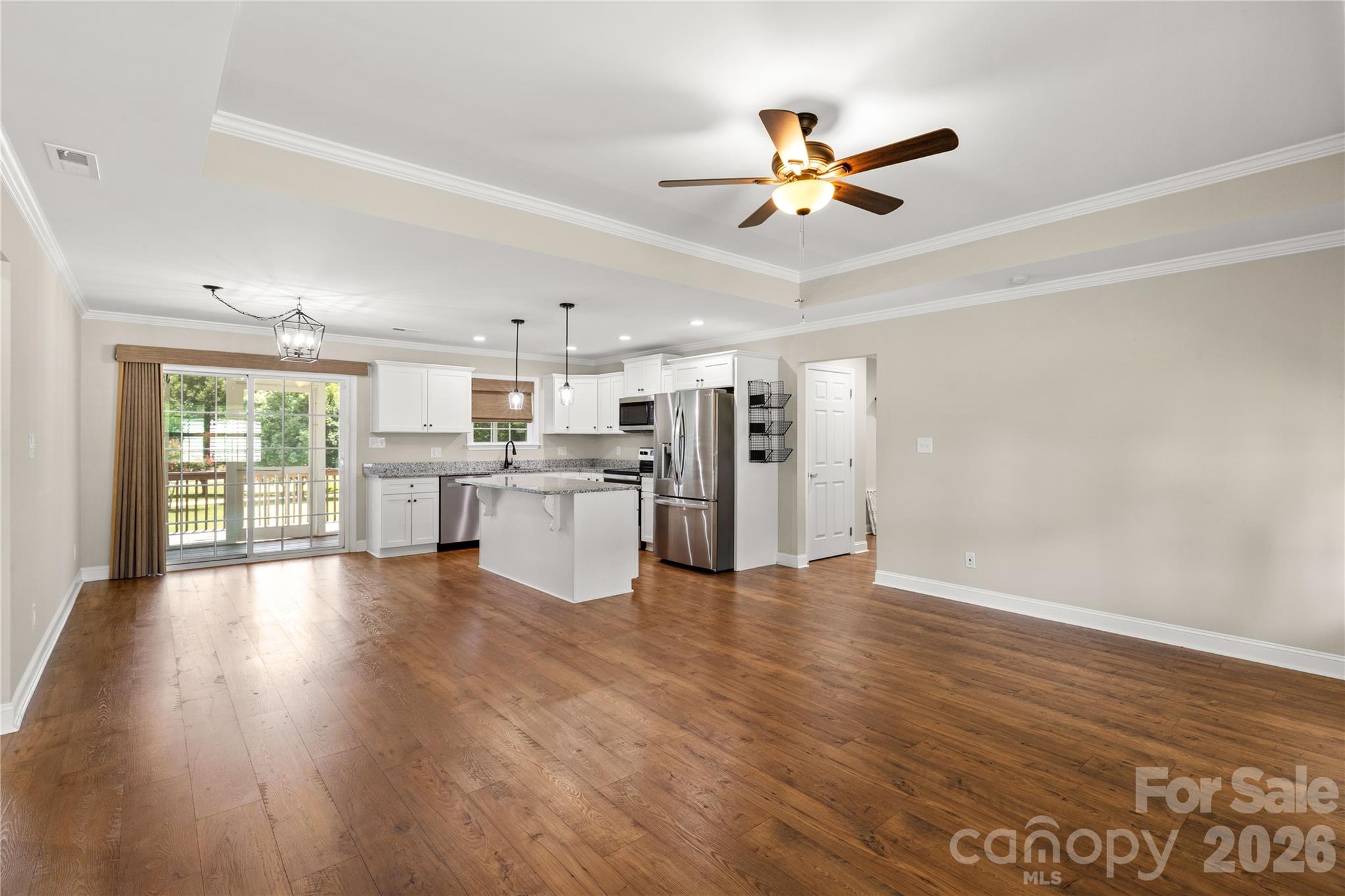 2507 Bill Thompson Road Property Photo 3