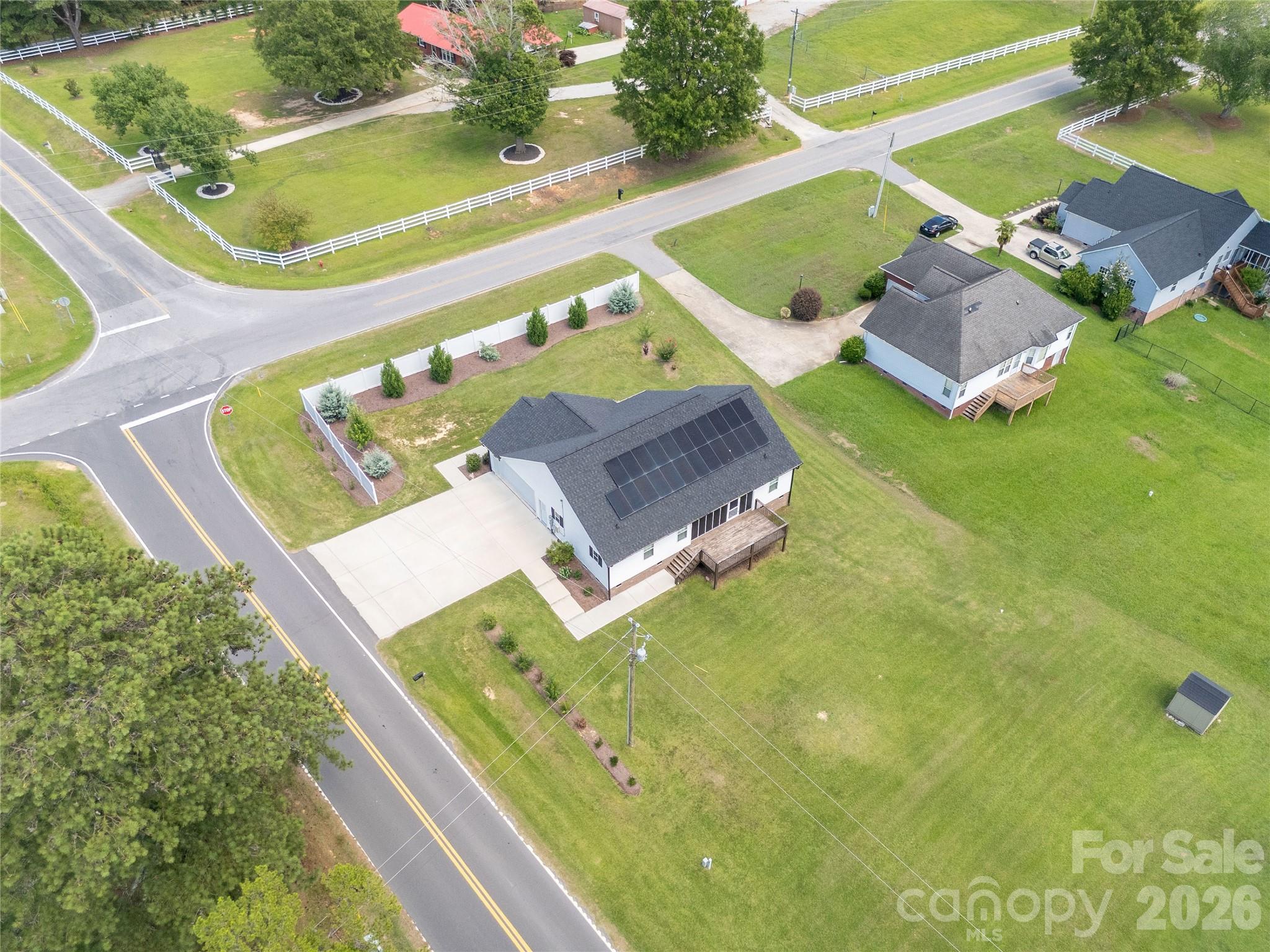 2507 Bill Thompson Road Property Photo 14