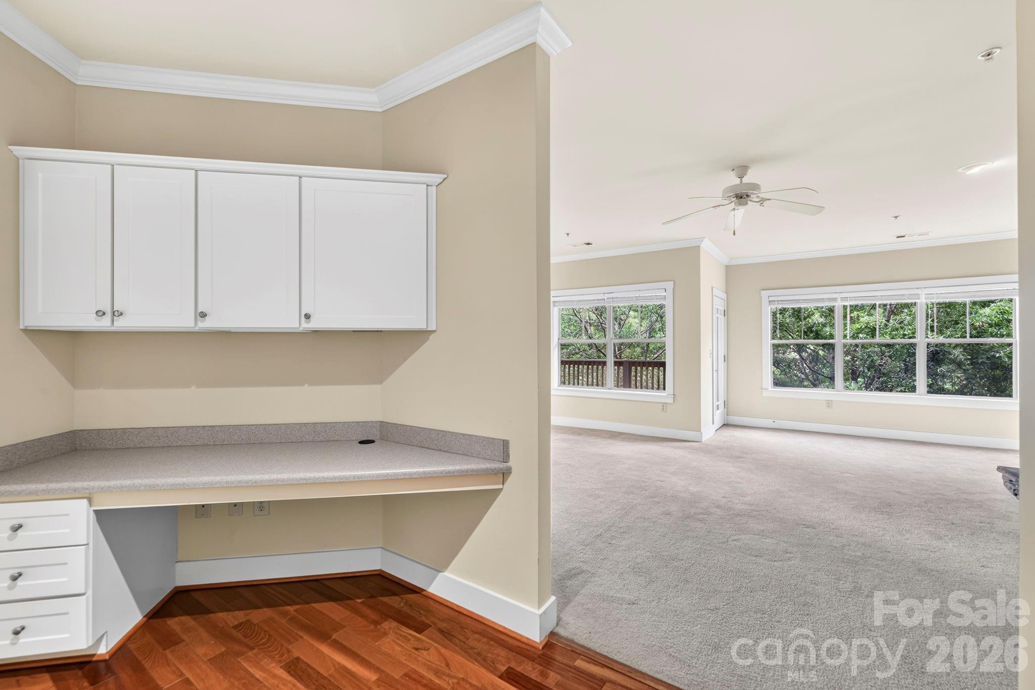 9 Kenilworth Knolls 303 Property Photo 12