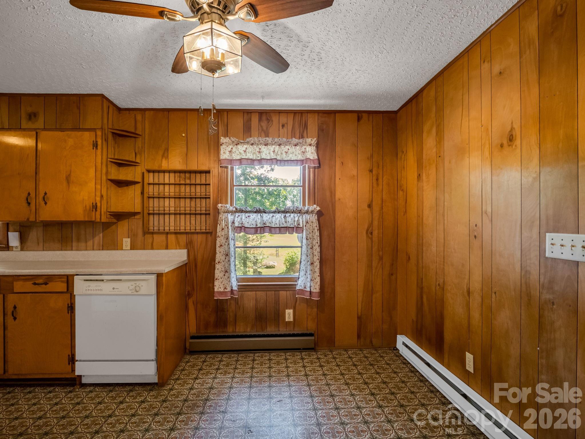 385 Eastview Drive Property Photo 19