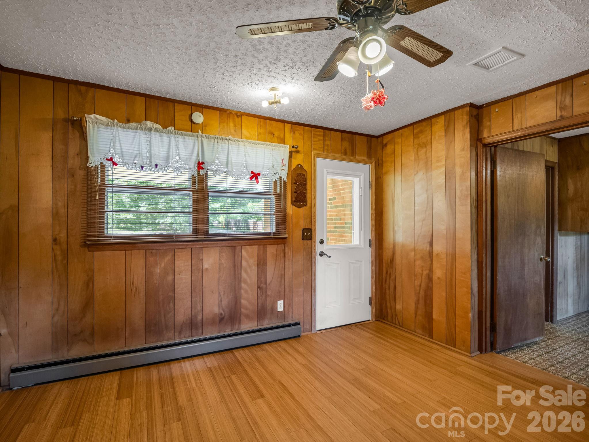 385 Eastview Drive Property Photo 24