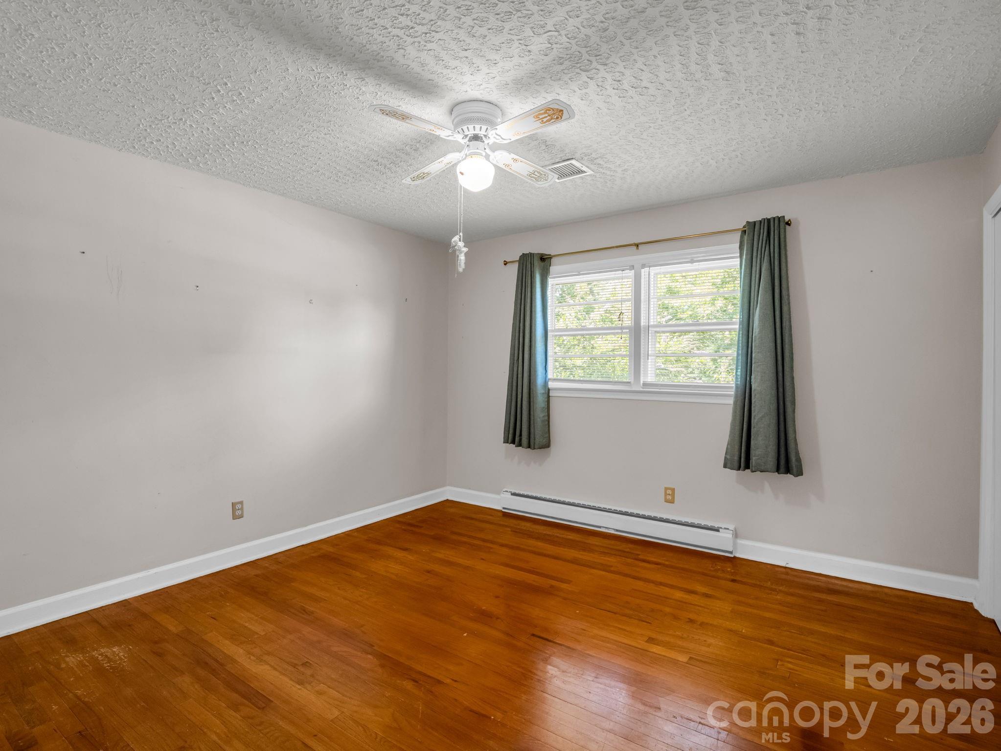 385 Eastview Drive Property Photo 27