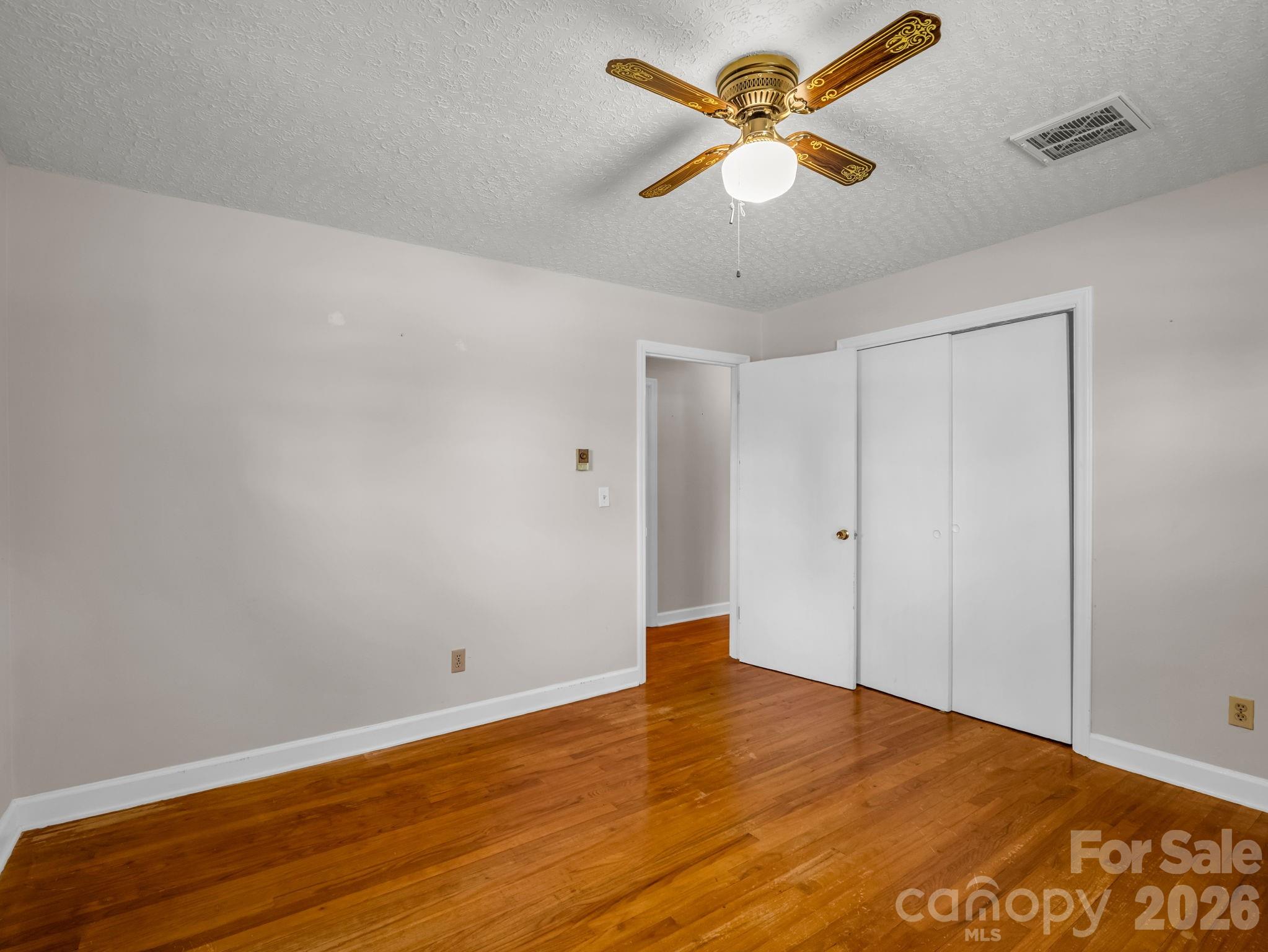 385 Eastview Drive Property Photo 30
