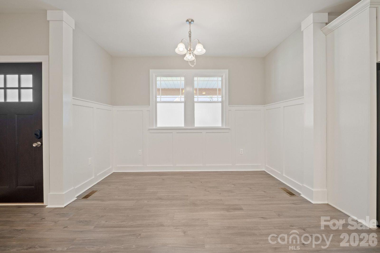 1544 Farmington Hills Drive Property Photo 12