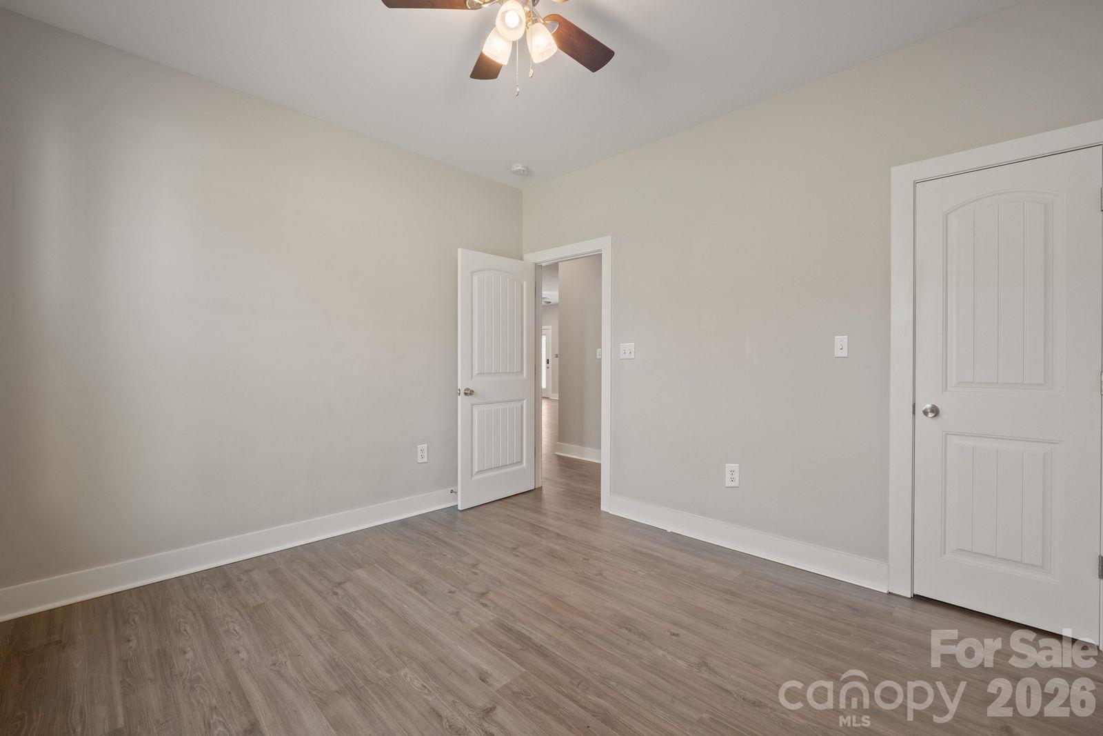 1544 Farmington Hills Drive Property Photo 29