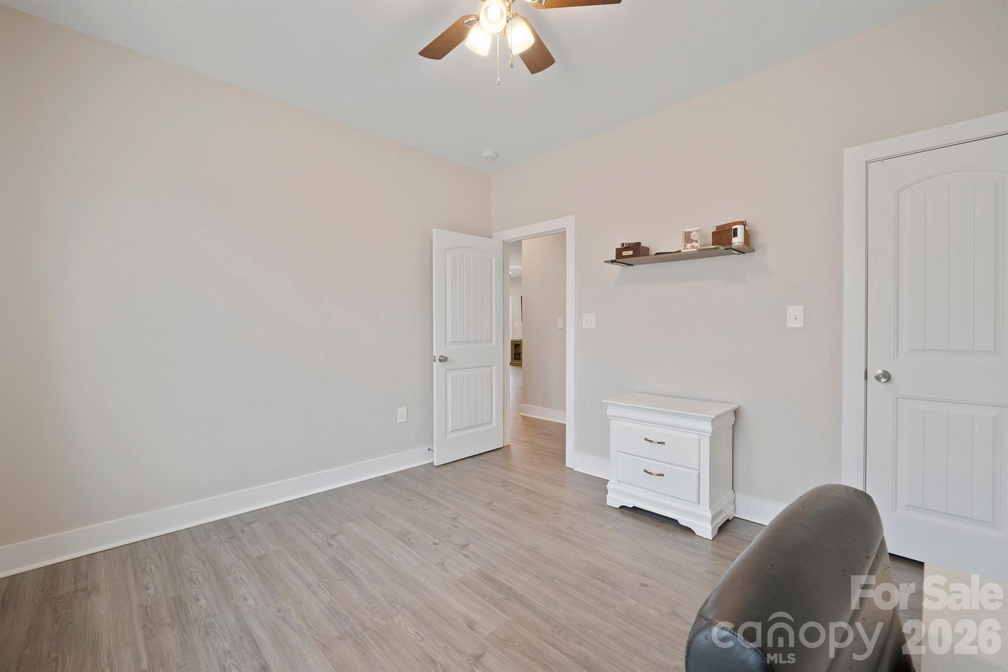 1544 Farmington Hills Drive Property Photo 30