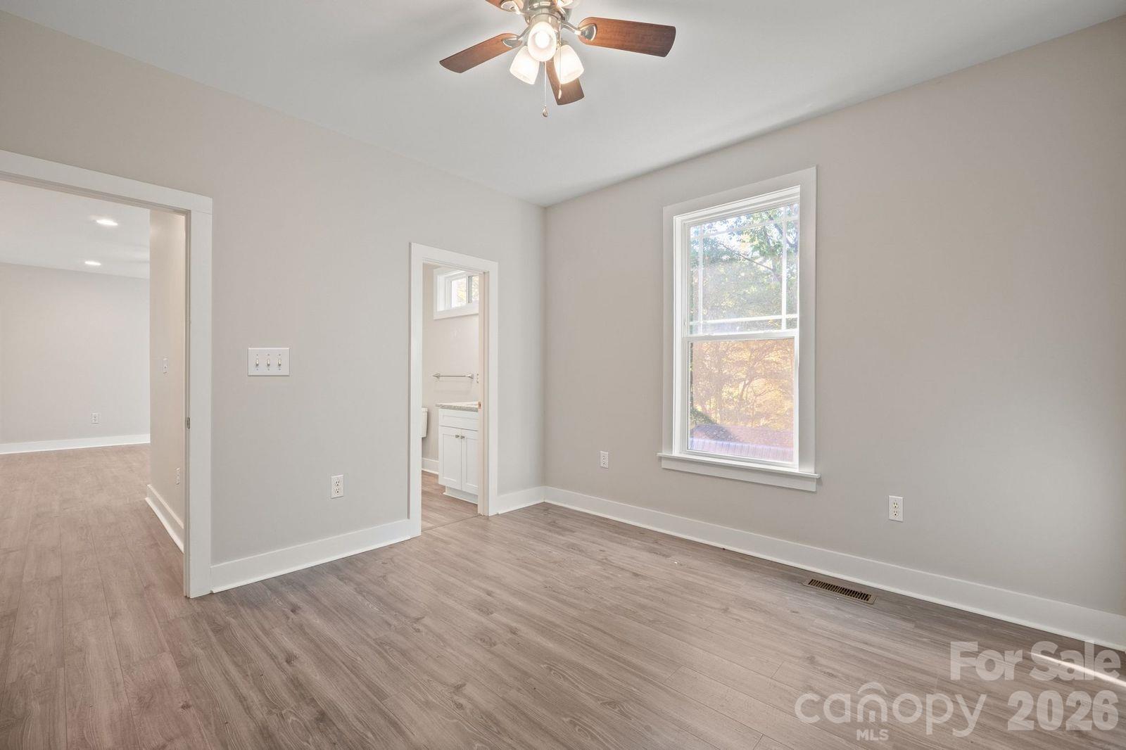 1544 Farmington Hills Drive Property Photo 35
