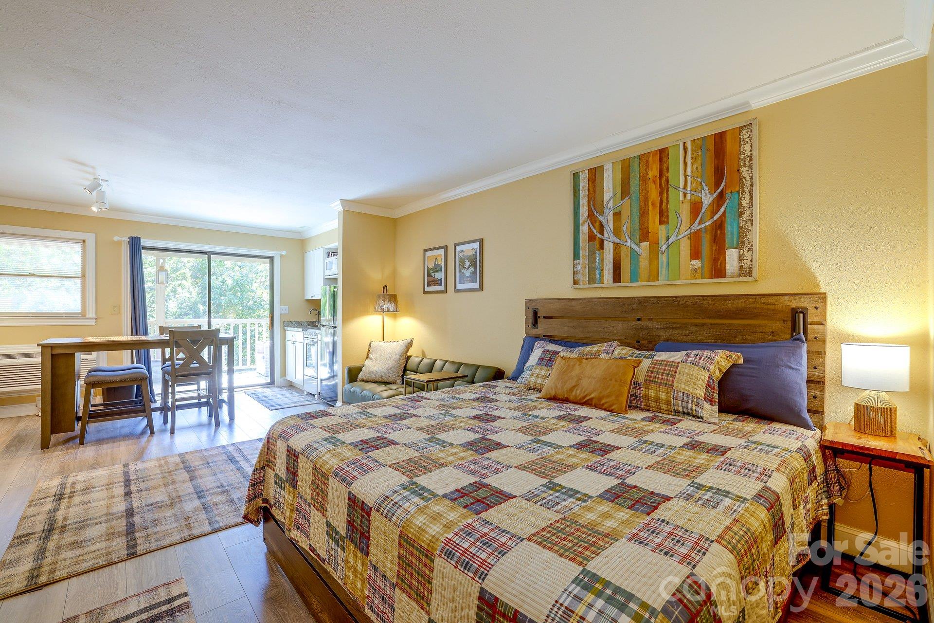 160 Whitney Boulevard 35 Property Photo 1