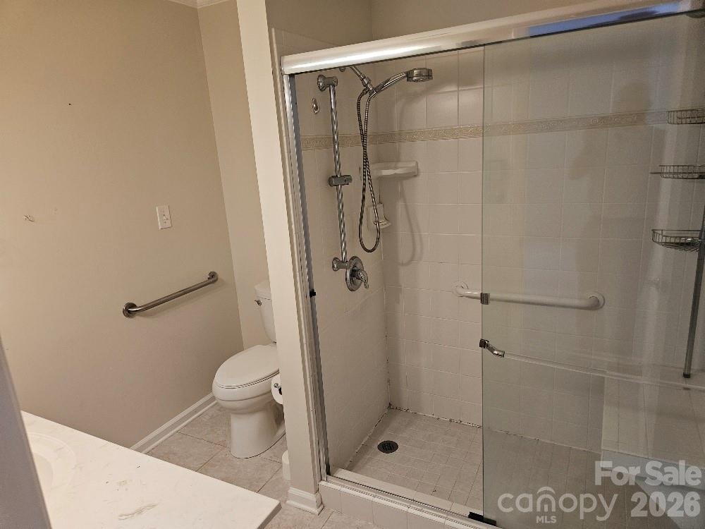 221 Pointe Circle Property Photo 8