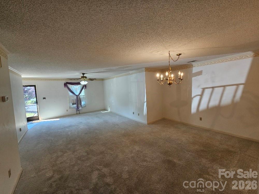 221 Pointe Circle Property Photo 11