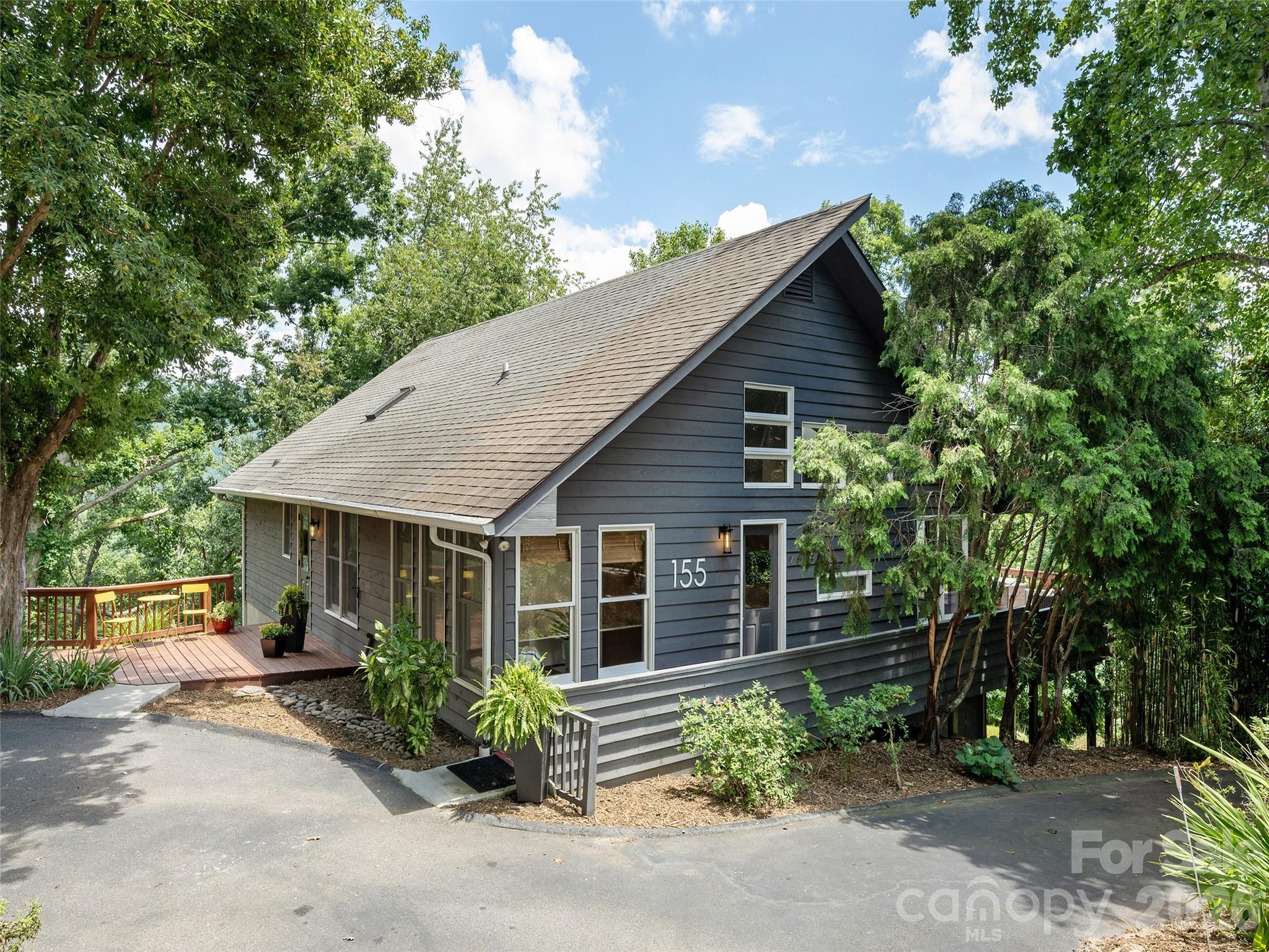 155 Crabapple Lane Property Photo 2