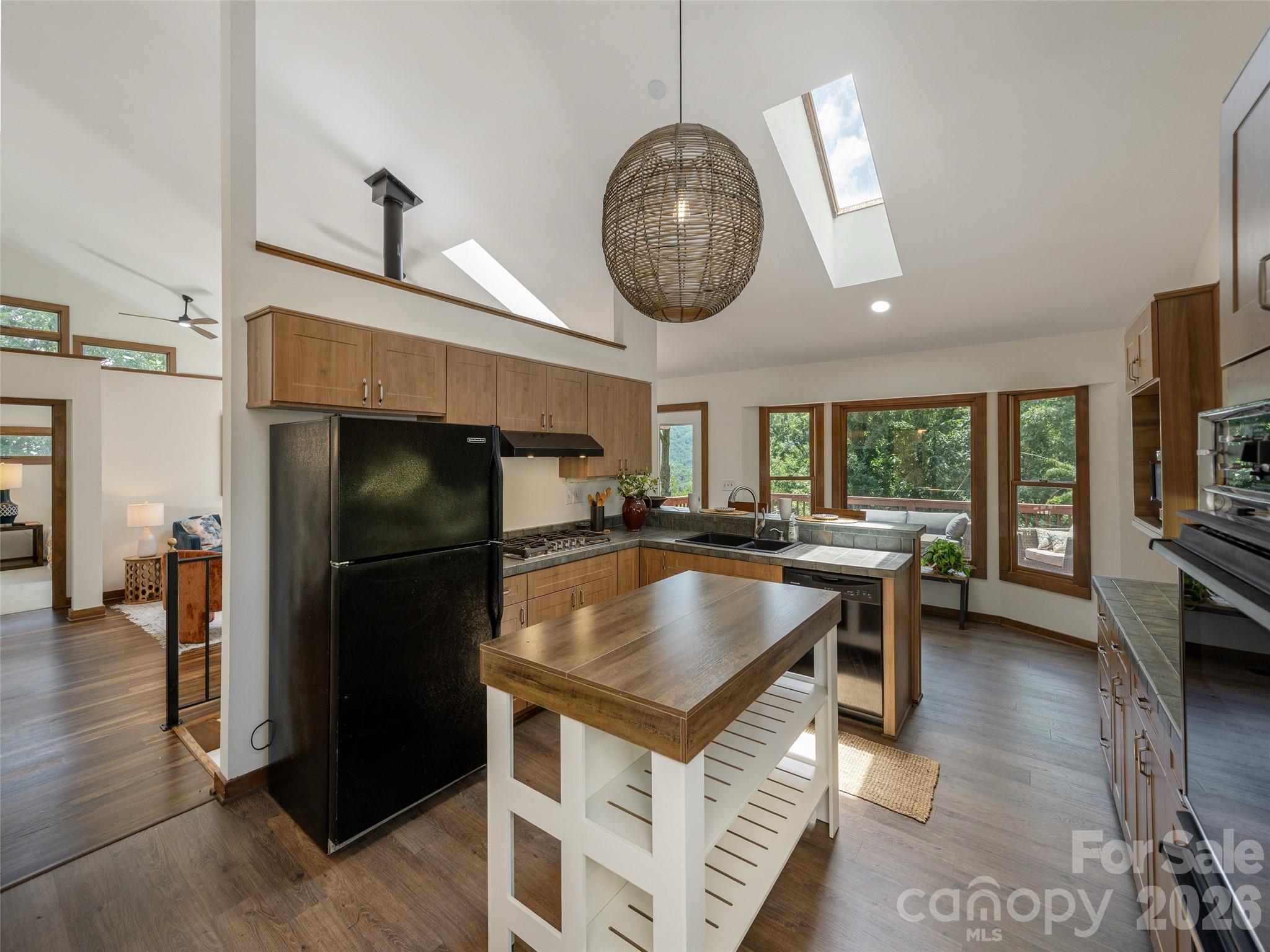 155 Crabapple Lane Property Photo 14