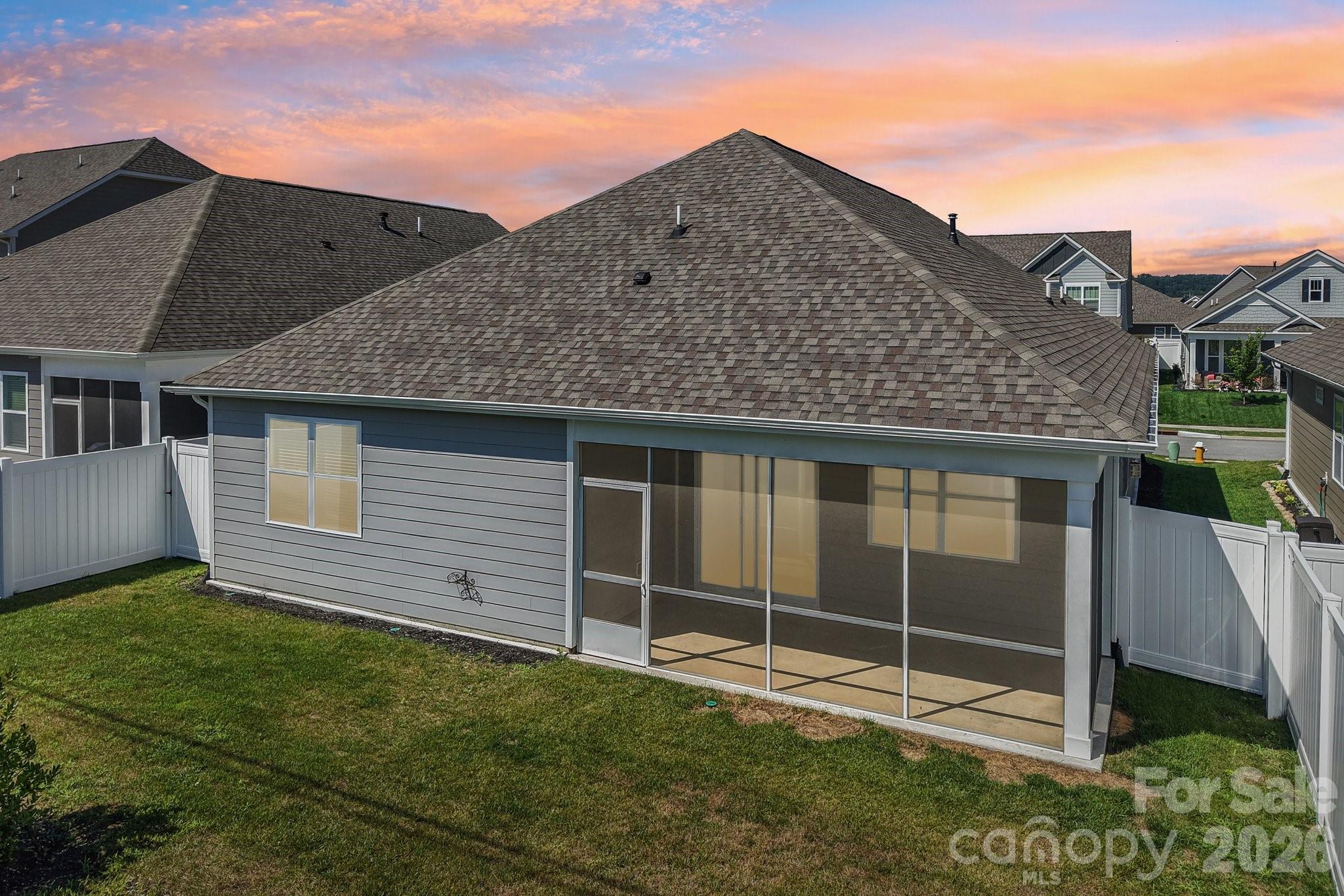 505 Fox Cove Road Property Photo 6