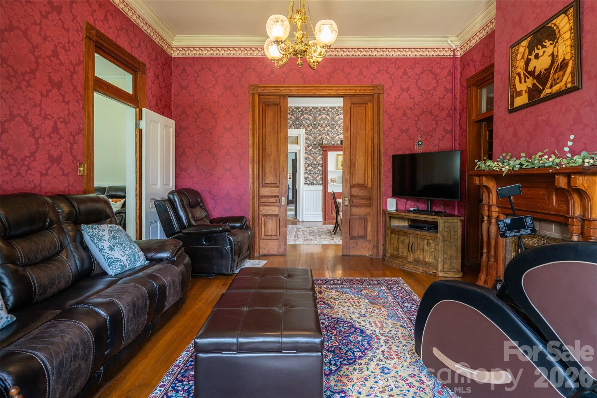 411 W Union Street Property Photo 6