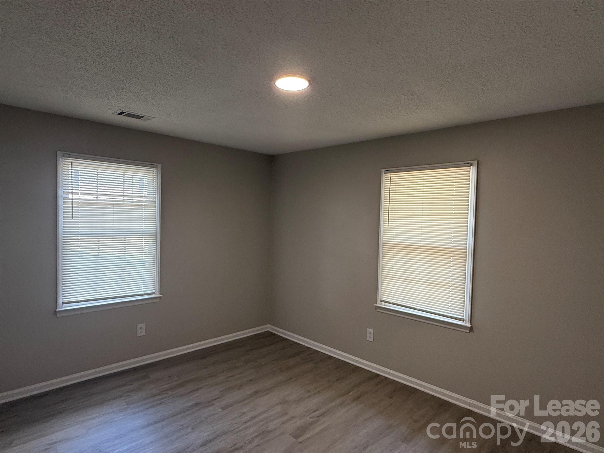 314 Hamilton Drive 1 Property Photo 5