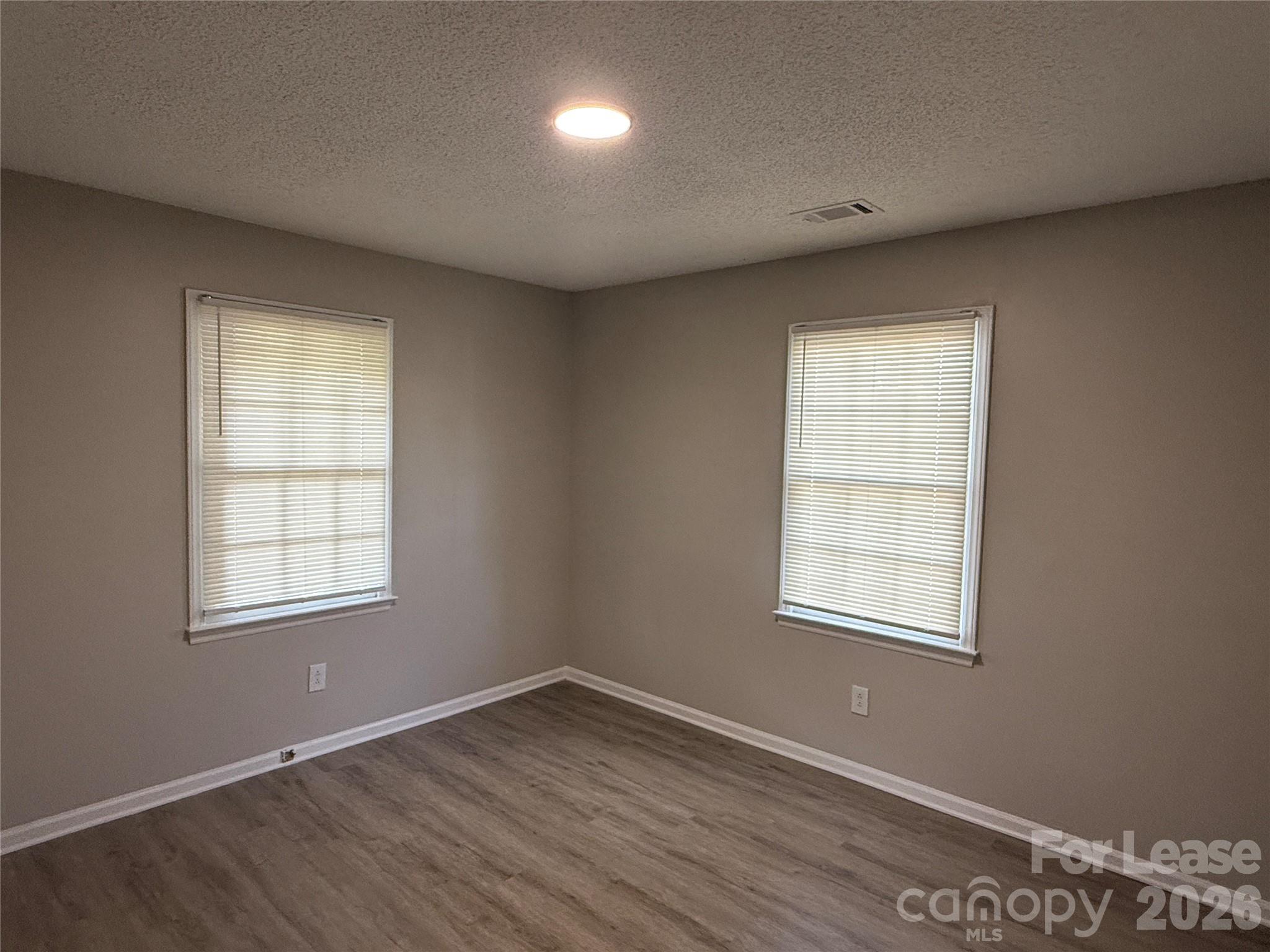 314 Hamilton Drive 1 Property Photo 8