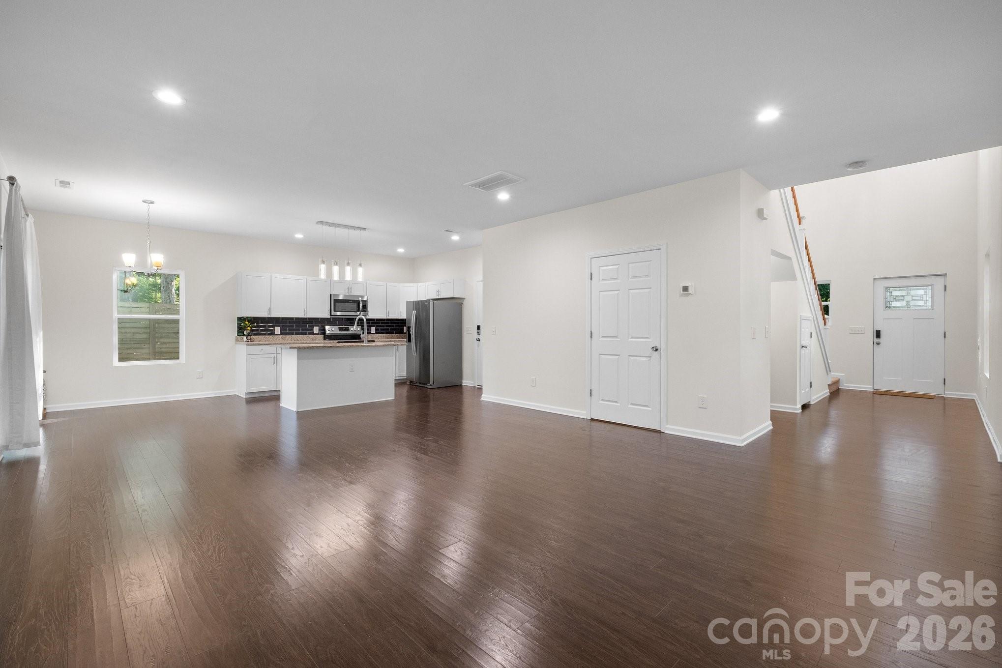 2415 Kimway Drive Property Photo 6