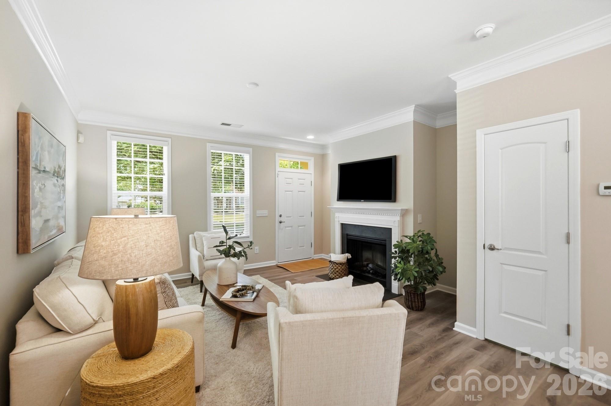 11209 Cedar Walk Lane Property Photo 6