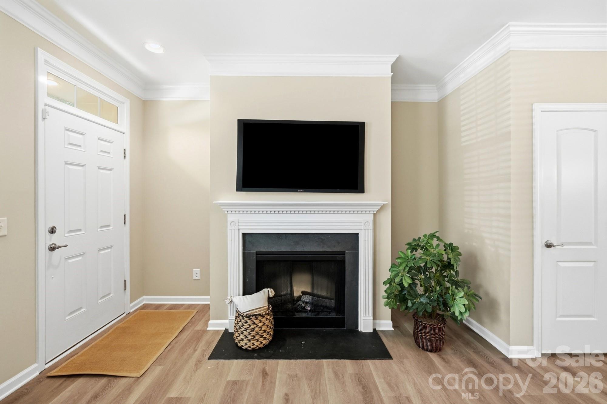 11209 Cedar Walk Lane Property Photo 9
