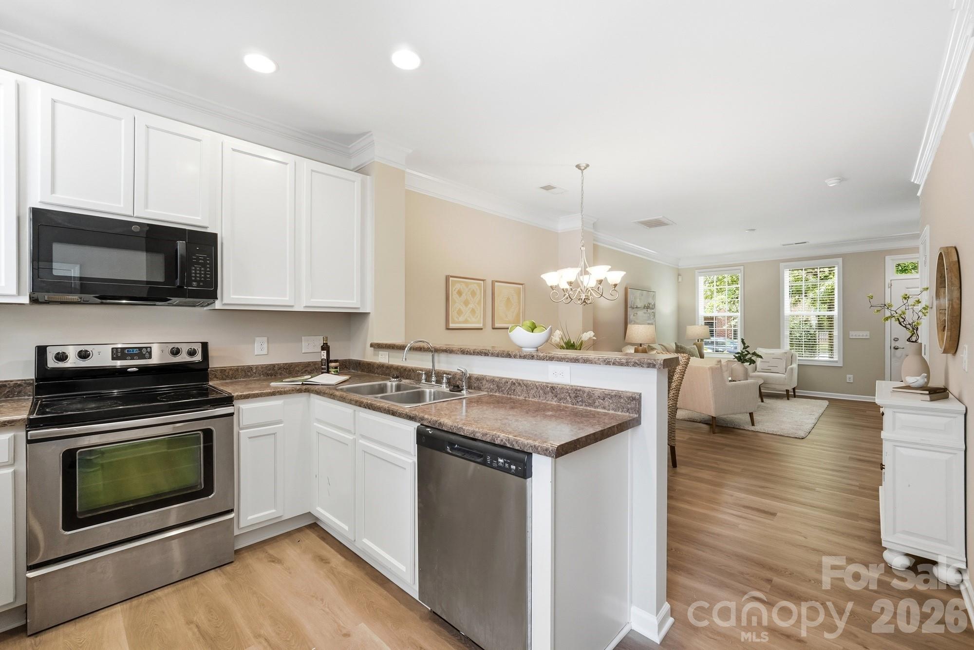 11209 Cedar Walk Lane Property Photo 15