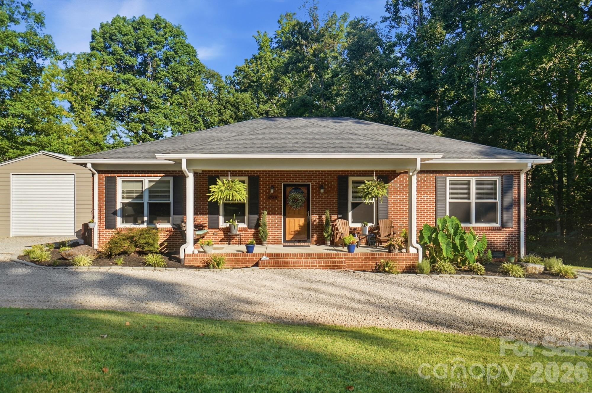4739 Mountain Island Drive Property Photo 1