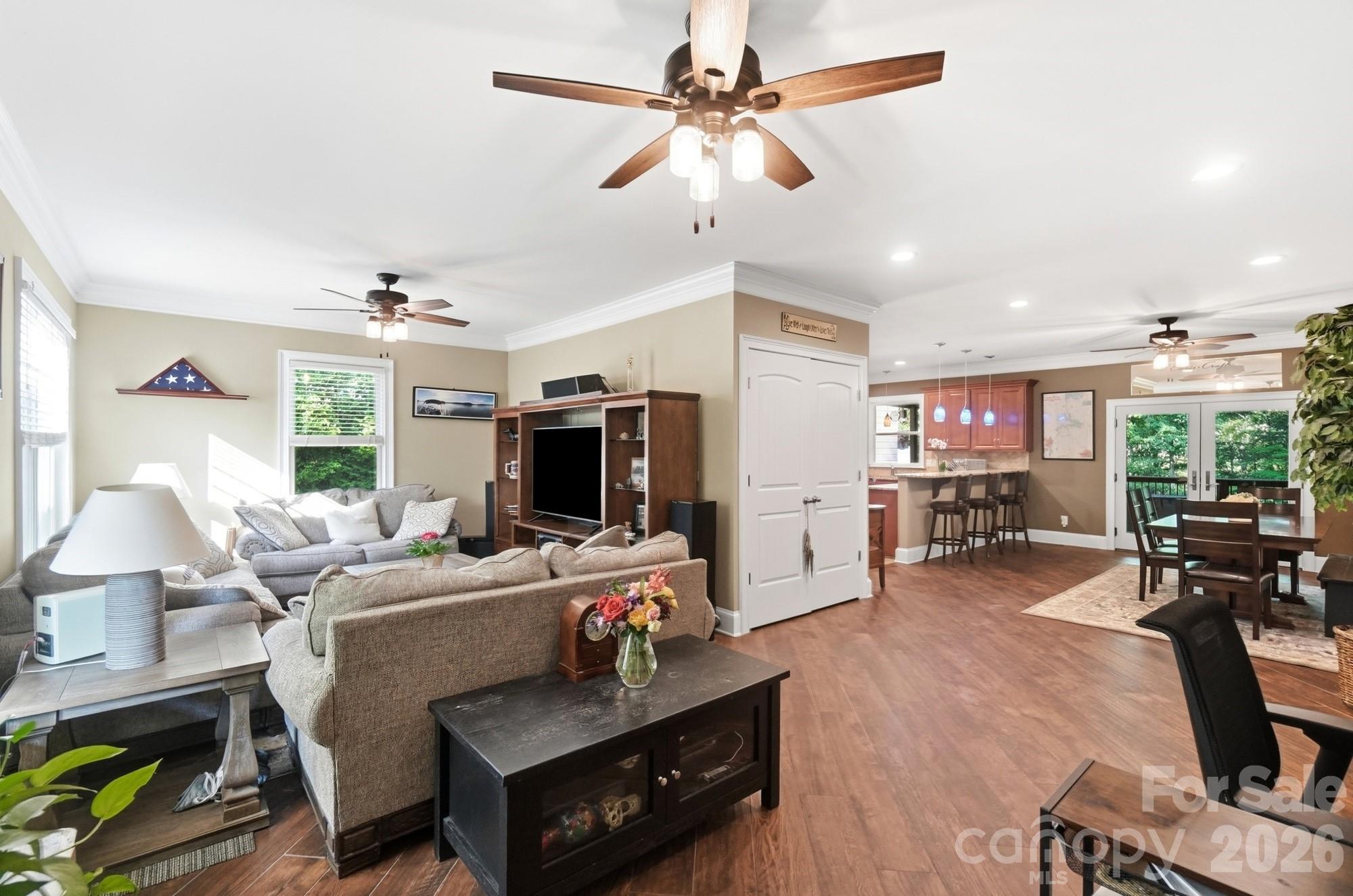 4739 Mountain Island Drive Property Photo 11