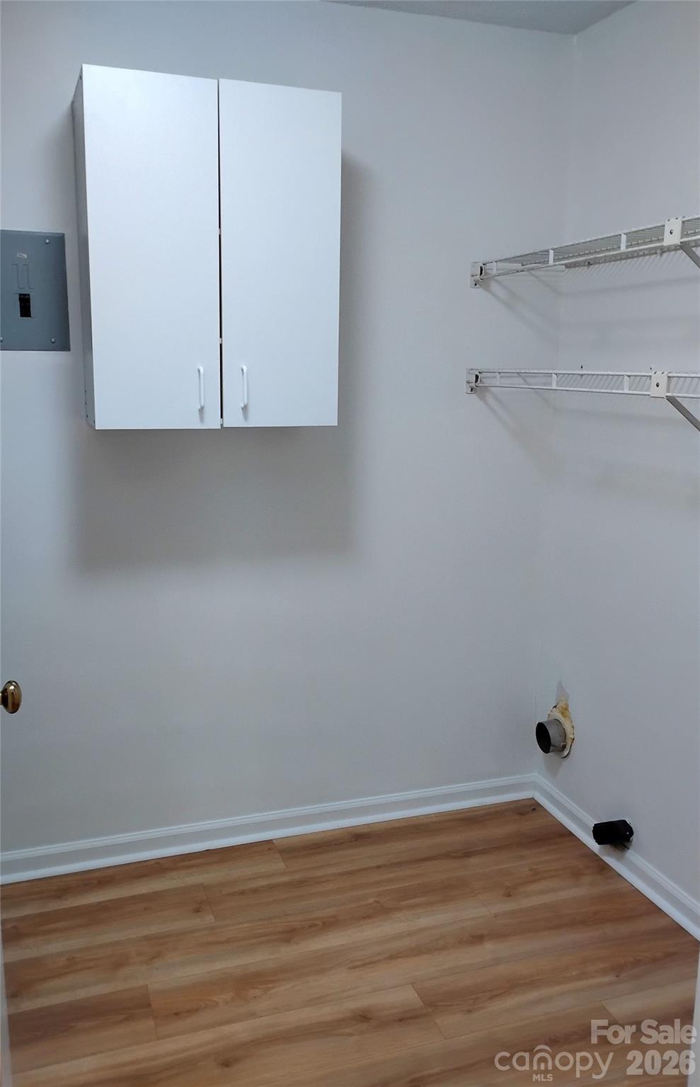 2536 Stradbrook Drive B Property Photo 19
