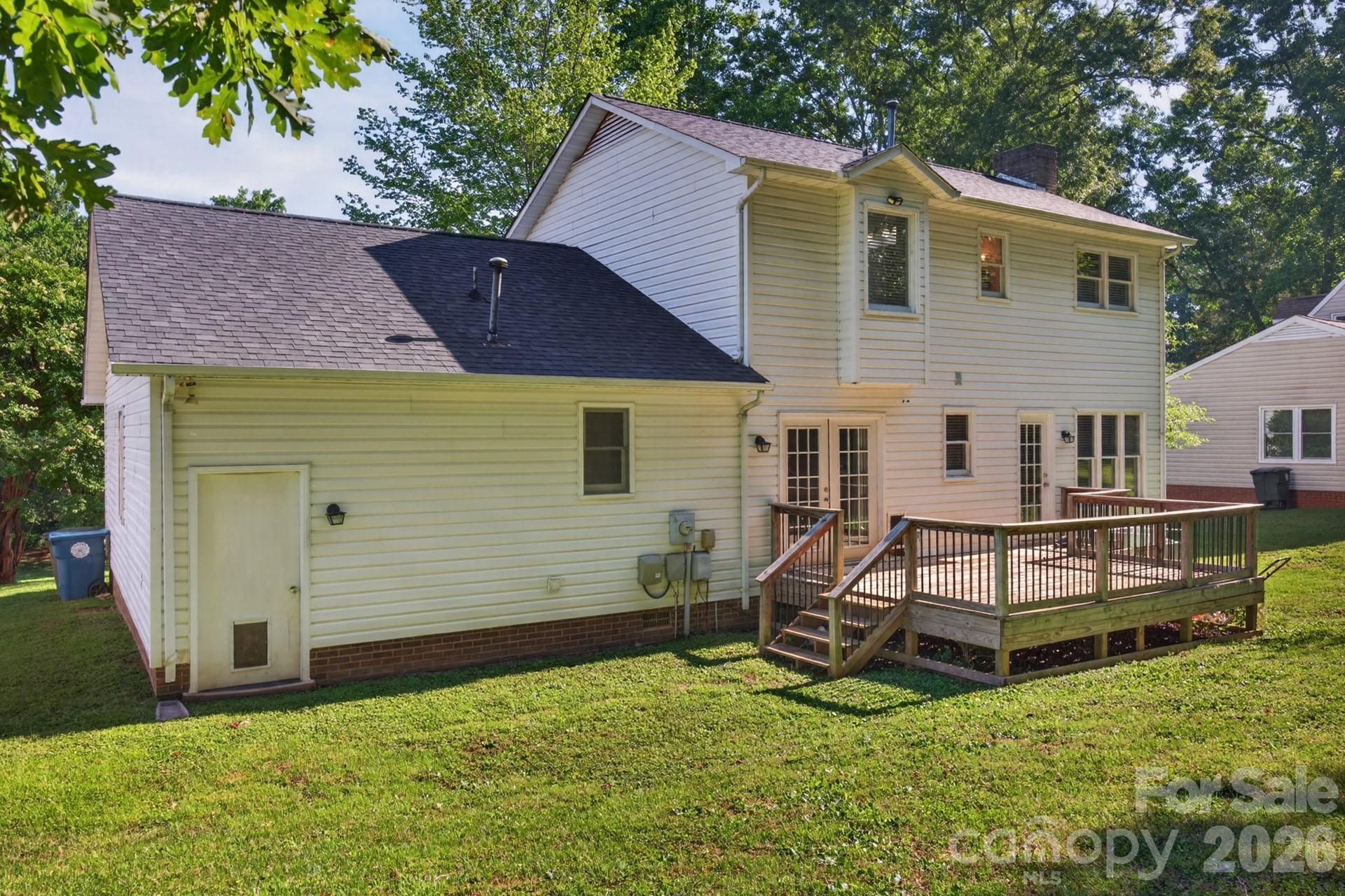 102 Carabelle Circle Property Photo 38