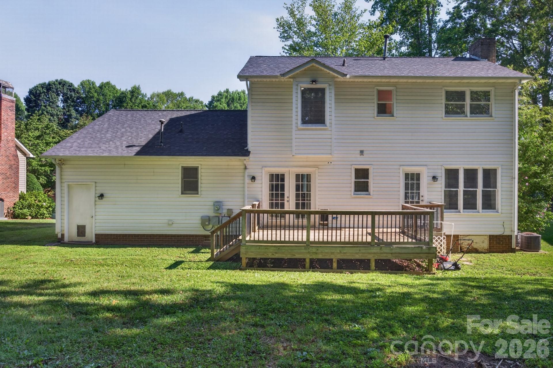 102 Carabelle Circle Property Photo 39