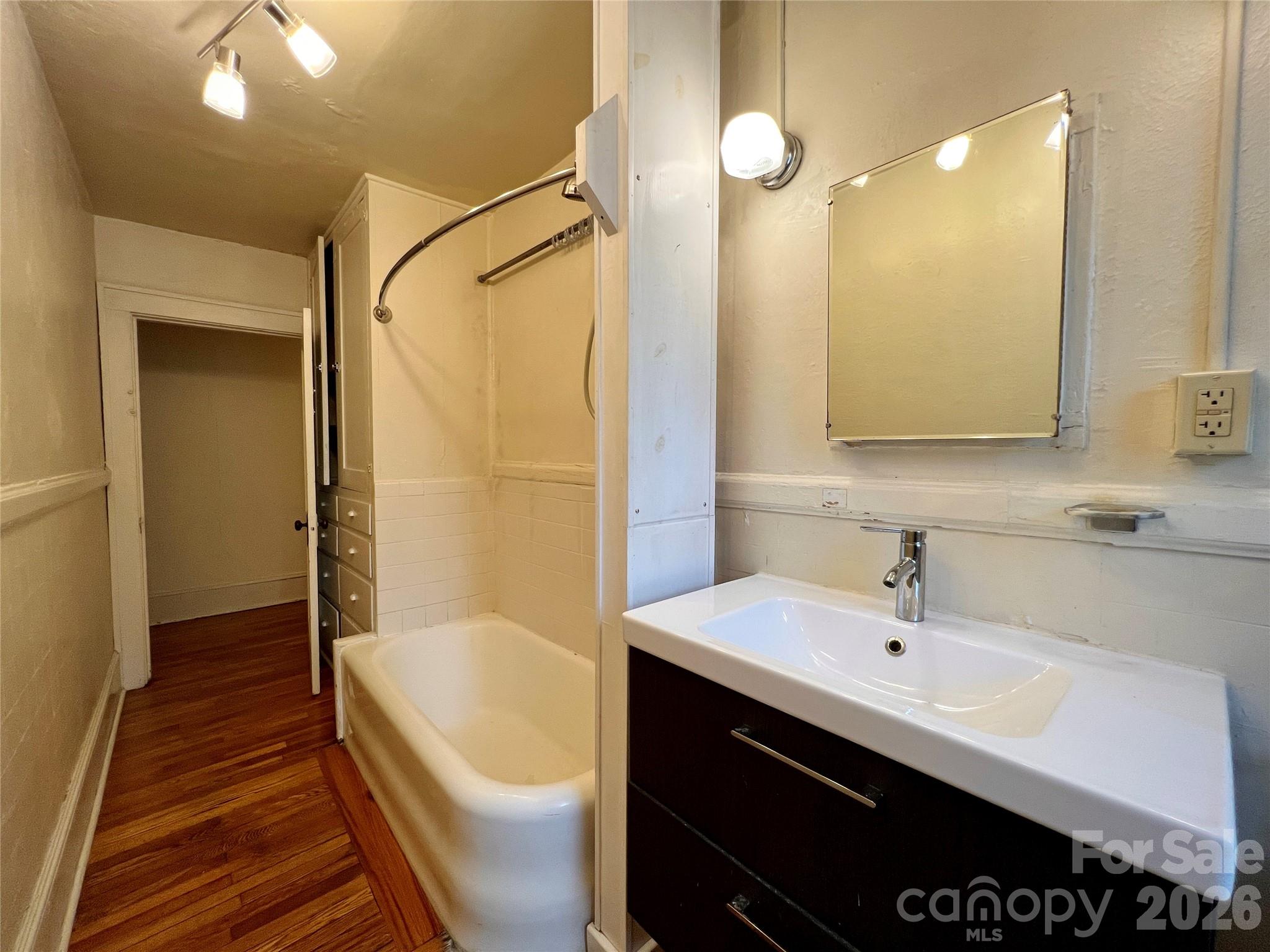 19 Saluda Street Property Photo 14