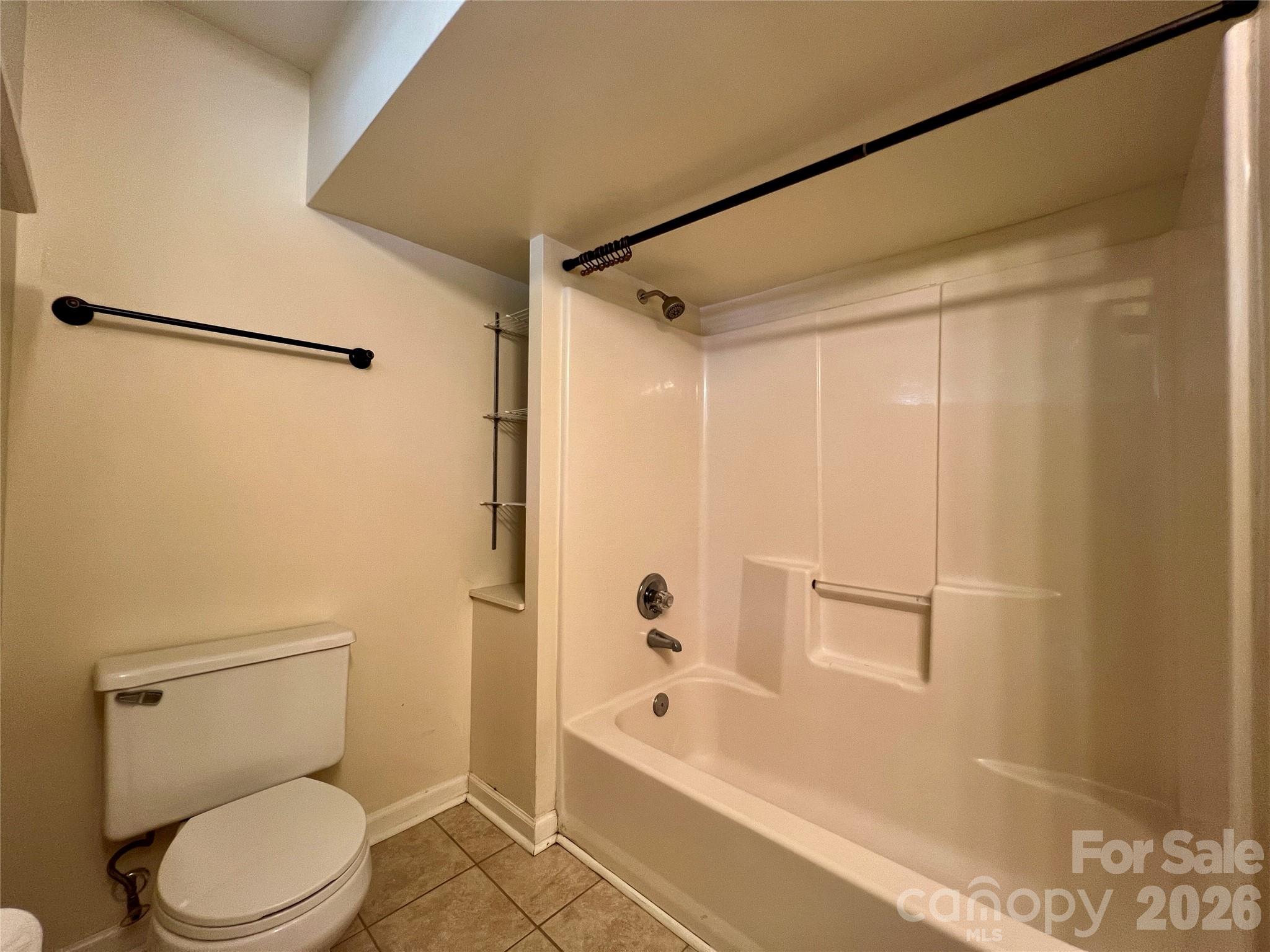19 Saluda Street Property Photo 35