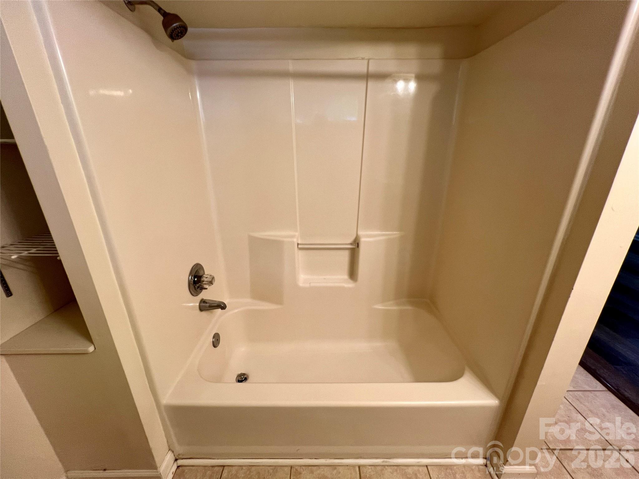 19 Saluda Street Property Photo 38