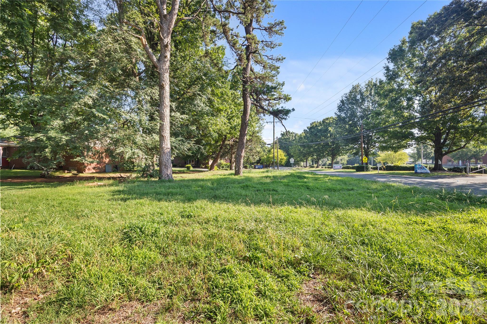 1301 Hateras Avenue Property Photo 5