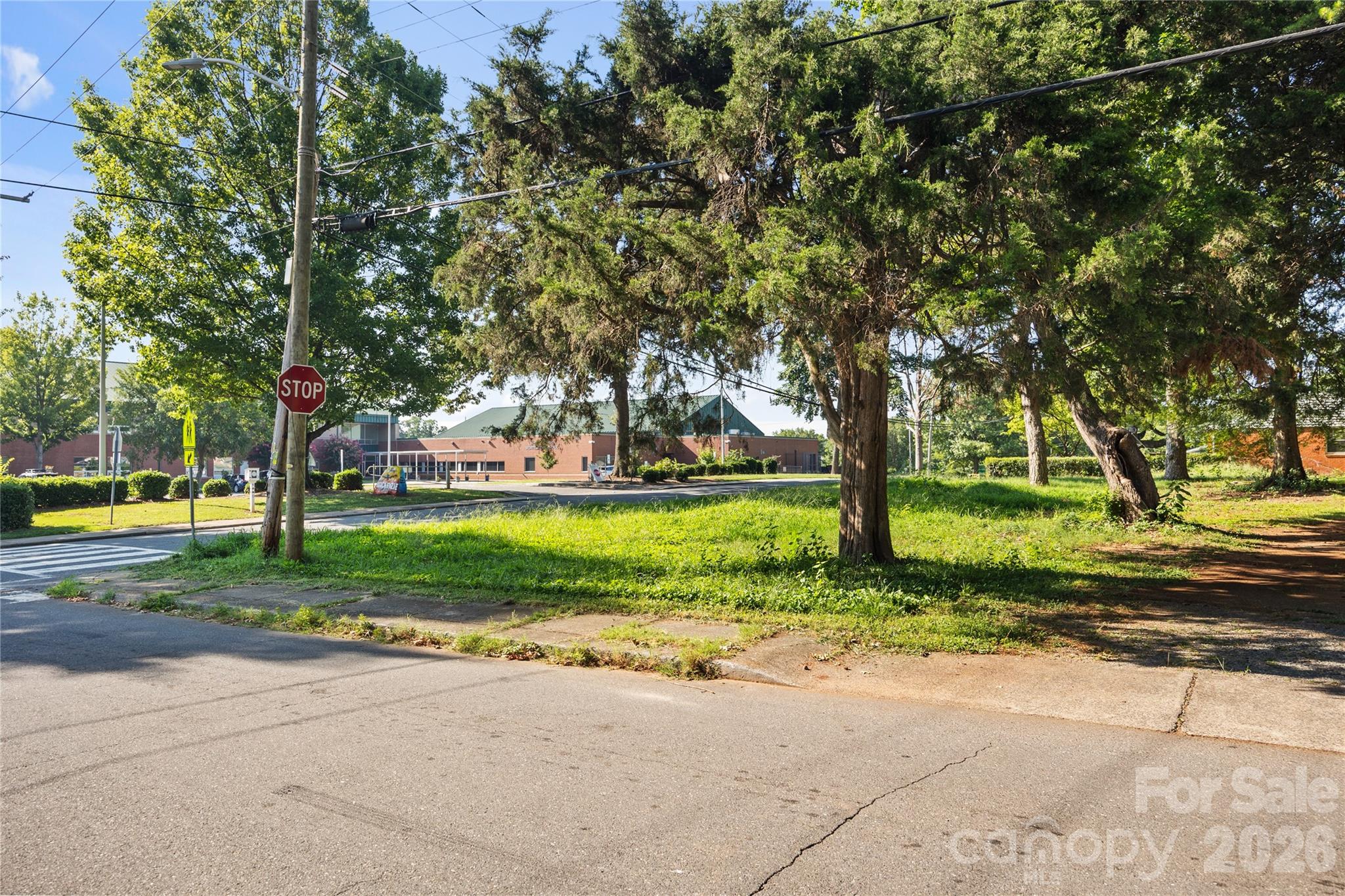 1301 Hateras Avenue Property Photo 6